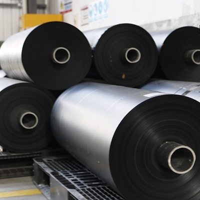 Film in PE laminato a croce senza scivolamento per l'applicazione di membrane impermeabili