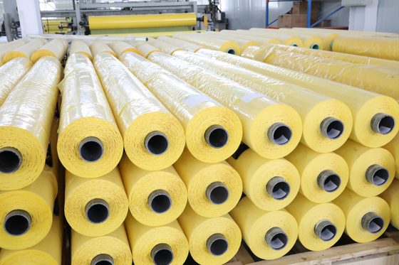 Film di avvolgimento in HDPE giallo di dimensioni 70um per raccoglitore di cotone CP770