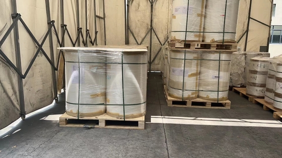 Film in PE laminato a croce senza scivolamento per l'applicazione di membrane impermeabili
