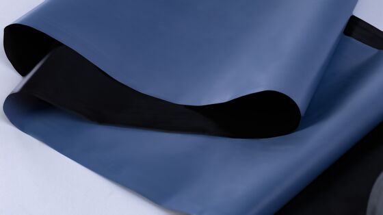 Fogli di membrana impermeabilizzante in HDPE a stratificazione incrociata 60F con servizio di stampaggio a soffio e taglio